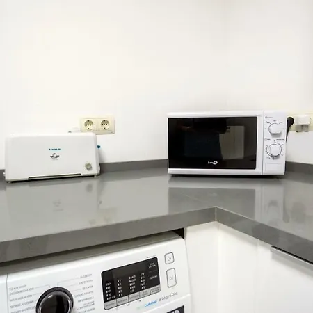 Rentalsevilla Espacioso Duplex En La Puerta Real * Sevilha